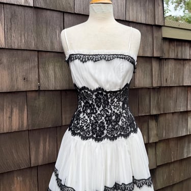 Y2K party short dress black lace white petticoat Sz 10 small by Jessica McClintock. 