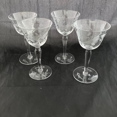 Set of 2 Vintage Floral Etched 2OZ Cordial Glasses, Liqueur Port Amaro Sherry Tasting 