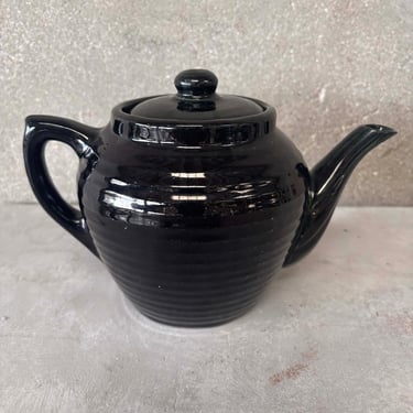 Bauer Ringware Mini Black Teapot