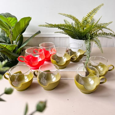 Vintage 1960s Pyrex Roly Poly Glass Cups with Removable Plastic Holders, Set of 8, MCM Mid Century Drinkware, Retro Coffee and Tea Cups 