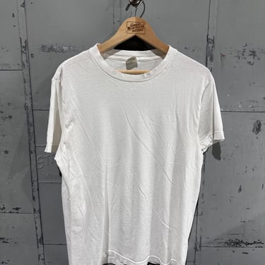 Vintage 80s BVD Brand All Cotton Distressed Blank Essential White T-Shirt Large 
