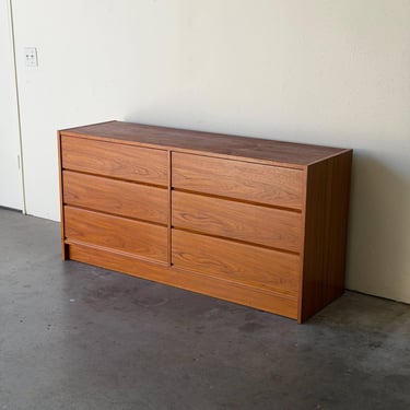 Mid Century Danish Teak 9 Drawer Dresser Long Lowboy 
