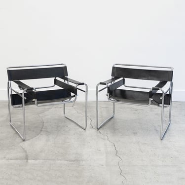 1960s Authentic Wassily Chairs by Marcel Breuer for Knoll international Knoll Sticker Attached 