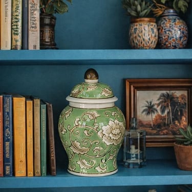 Green Floral Ginger Jar With Raised Lid, decorative pottery, office shelf decor, decorating urn, Classic Chinoiserie Style, grandmillennial 