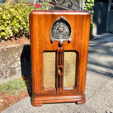 1937 Zenith 6S256 Black Dial AM/SW/MP3/Bluetooth Console Radio 