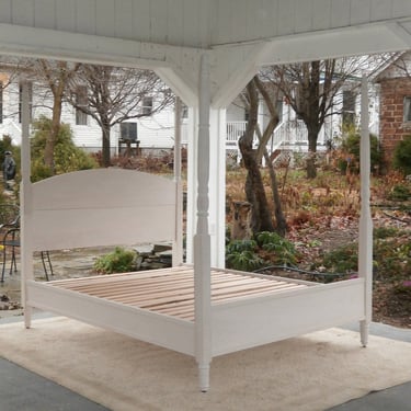 CcRnP3 *Canopy Solid Hardwood Bed, turned posts, curved head; CcRnP9, Paneled head and foot boards; CcRnV1,  - natural wood color 
