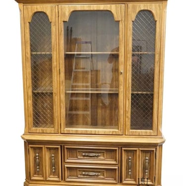 BASSETT FURNITURE Centuria Collection Solid Pecan Mediterranean Style 57