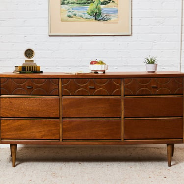 Basset Vintage 9 Drawer