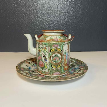 Antique Chinese Rose Medallion Teapot with Matching Saucer – 19th Century Hand-Painted Porcelain 