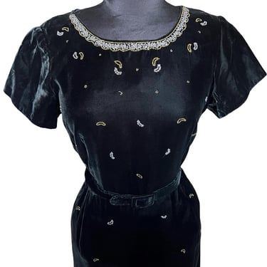 VOLUP Vintage 1950's Crescent Moon Beaded Silver & Gold Embellished Black Velvet Pencil Cocktail Dress - size XL Extra Large 
