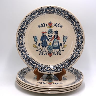 vintage Johnson Brothers hearts and Flowers Ironstone Dinner Plates 