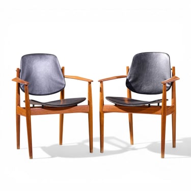 Arne Vodder for France and Son FD-184 Mid Century Danish Teak Dining Chairs - Pair 