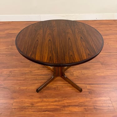 Gudme Small Rosewood Dining Table with Leaf