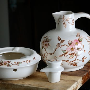 Vintage Nasco Springtime Vase Pitcher with Lid & Base, Retro Spring Flower Centerpiece, Floral Victorian Pitcher, Elegant Cottagecore 