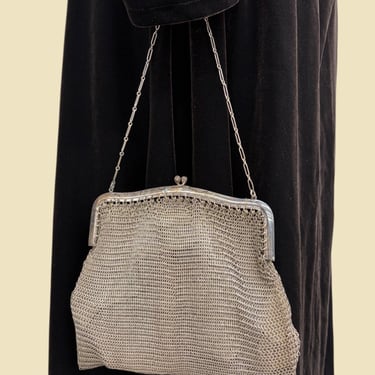 Vintage Metal Mesh Evening Bag Retro 1960s Art Deco + Silver + Chainmail + Kiss-Lock + Chain Strap 