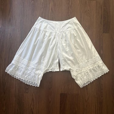 Antique bloomers . split drawer bloomers . size medium 