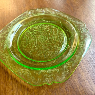 Vintage 1930s Federal Glass Madrid Square Green Depression Glass Plate | Vaseline Uranium Glass Luncheon Plate 