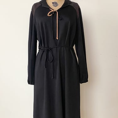 1980s Wool Collared Long Sleeve Black Dress, sz. 2XL-4XL