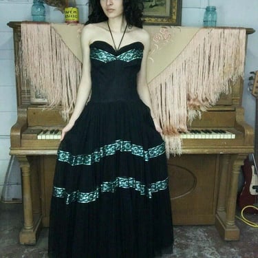 Vintage 40s 50s | Spanish Inspired Formal Lace Gown Dress | XS 