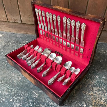 72 Vintage Antique Victorian Ornate Tiger Lily Festivity Reed & Barton Silver Plated Flatware (No Box) Monogramed 