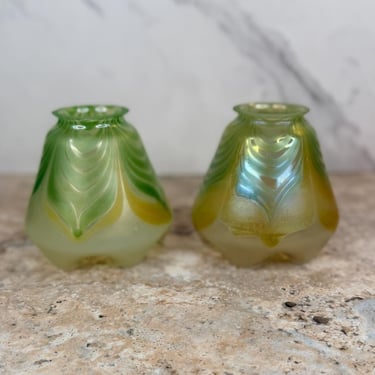 Antique Art Nouveau Steuben-Style Uranium Glass Shades Pulled Feather Tulip Design Matched Pair 