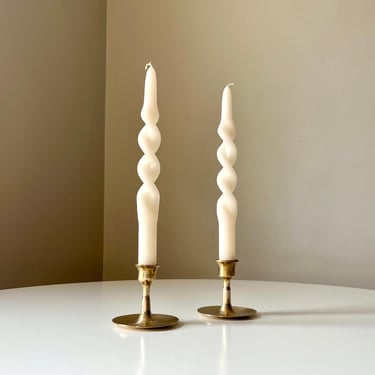 Vintage Set of Two Brass Taper Candle Holders with a Wide Circular Base 