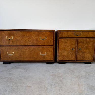 Pair of Vintage John Widdicomb Burl Wood Veneer & Brass Nightstands 
