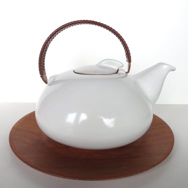 Vintage Heath Ceramics Teapot In Opaque White 