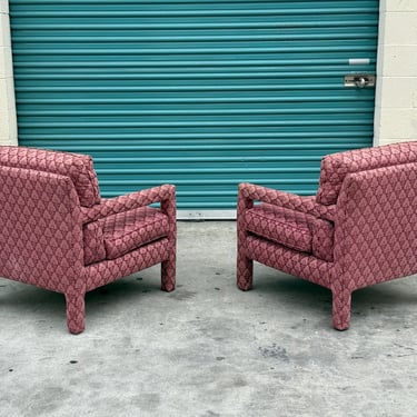 Pair of Milo Baughman Parsons Chairs in Incredible Fabric 