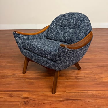 Adrian Pearsall Vintage Scoop Lounge Chair