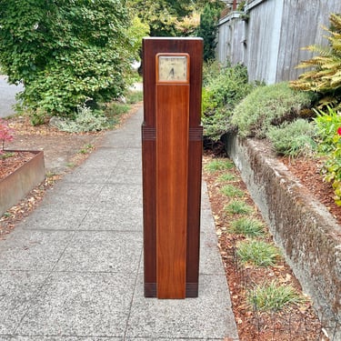 1931 Westinghouse Columaire Art Deco Skyscraper Clock Radio WR-8 