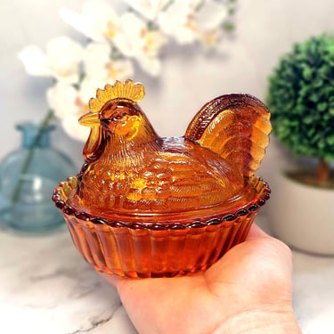 Amber Glass Rooster Hen on Nest Chicken Candy Dish - Vintage Style Farmhouse Kitchen Decor, Depression Style Glass, Jewelry Box, Cookie Jar 