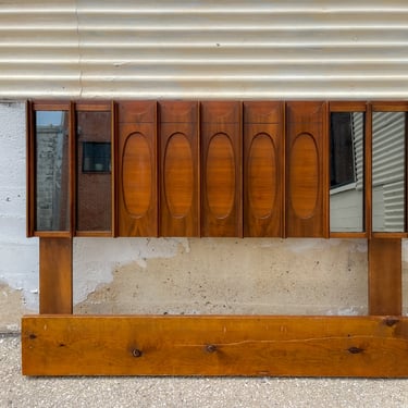Brutalist Tabago Headboard With Mirrors