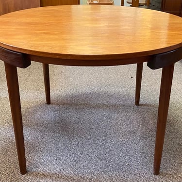 Item #A318 Hans Olsen for Frem Røjle Mid Century Round Danish Teak Dining Table c.1950