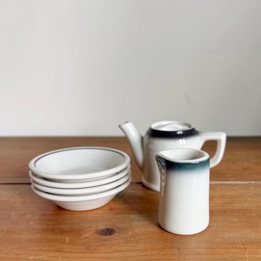 vintage restaurant china collection - creamer teapot sauce dishes Syracuse black grey airbrush border 