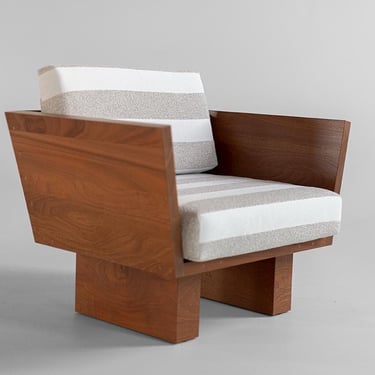 Outdoor Lounge Chair with Striped Fabric - The Suelo® 