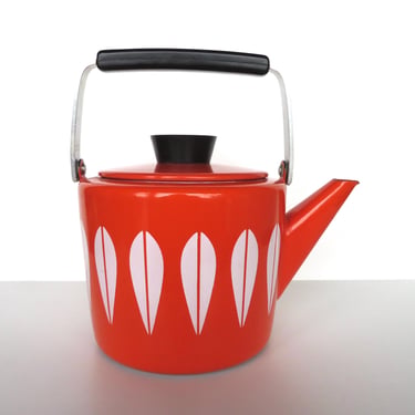 Cathrineholm Lotus Enamel Teapot Kettle In Orange and White 