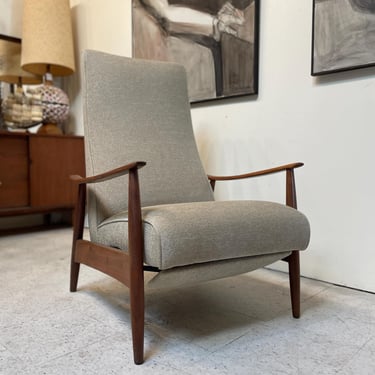 Milo Baughman Recliner 74 by Thayer Coggin 