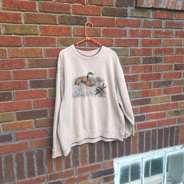 Vintage 1990's Duck Embroidered Graphic Sweatshirt / Y2K Nature / XL 