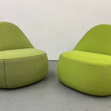 Mitt Lounge Chair