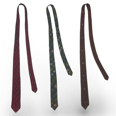 Lot of 3 ~ Vintage 1950s/1960s Neckties ~ Atomic / Embroidered ~ Red / Brown / Green 