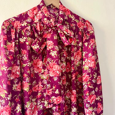 plus size vintage 70s blouse / 1970s pink floral pussybow blouse / 70s plus size hippy top / plus size hippie shirt / size 16 size 18 