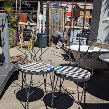 Pair of Outdoor Chairs 14.75 x 33 x 15