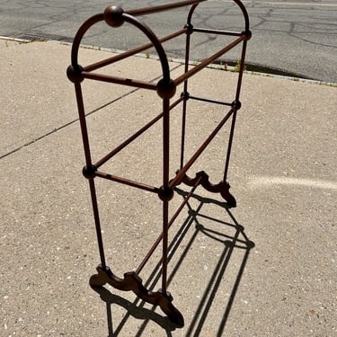 Antique Ball & Stick Towel Rack