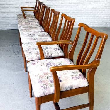 Set of 6 Walnut Dining Chairs by Young Manufacturing circa 1960s