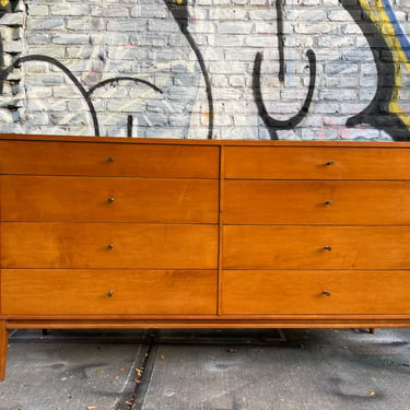 Vintage midcentury Paul Mccobb 8 drawer dresser credenza blonde wood base brass pulls 
