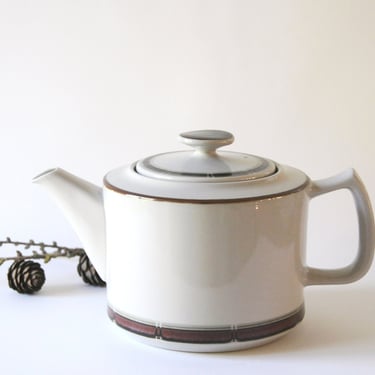 Danish Stoneware Teapot. SELANDIA by Desiree. Mid Century Modern tea pot 