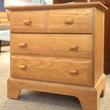 Vaughn Basset 3 Drawer Nightstand