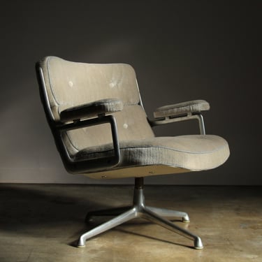 Early Eames Time Life "Lobby" Lounge Chair, 1970s