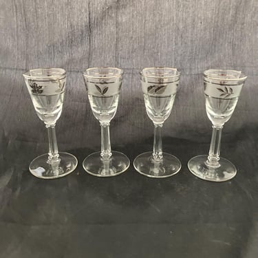 Set of 4 Vintage Libbey Silver Leaf 1OZ Stemmed Shot Cordial Sherry Tasting Glasses 